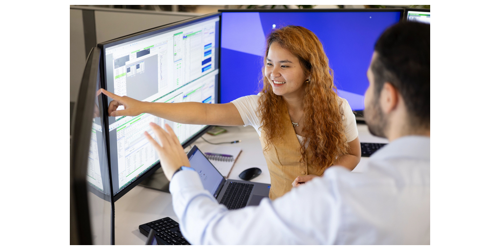  SLB stringe un accordo di collaborazione per accelerare nuove soluzioni digitali