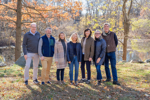 original L-R Ward Glassmeyer, Chair of the Board of The Darien Foundation; Rob Farley, Director on the Board of The Darien Foundation; Stefanie Desai, Director on the Board of The Darien Foundation; Amy Sarbinowski, President of the Board of the Darien Land Trust; Sarah Woodberry, Executive Director of The Darien Foundation; Elizabeth Mathus, Executive Director of the Darien Land Trust; John O’Brien, Treasurer of the Darien Land Trust. Photo Credit: Katharine Calderwood/Calderwood Photography calderwoodphotography.com