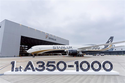 STARLUX Airlines takes delivery of its first Airbus A350-1000 at Airbus’s Toulouse headquarters, becoming the first Taiwanese airline to operate the aircraft.