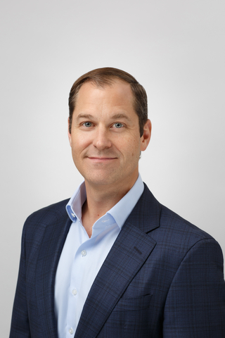 Larry Pitcher is the CEO of Kincell Bio. He brings over 20 years of leadership experience in biopharmaceutical manufacturing, CDMO operations, and advanced therapies. Before Kincell Bio, he has held senior leadership roles at Catalent, Thermo Fisher Scientific, Brammer Bio, and RTI Surgical (now Evergen), driving operational performance, efficiency, and customer-focused solutions. Larry has experience across multiple modalities, manufacturing platforms, and all GMP phases, from early development through commercial supply, including site readiness for FDA and global regulatory inspections. He holds a B.S. in Industrial Engineering from Western Michigan University and an MBA from the University of Florida.