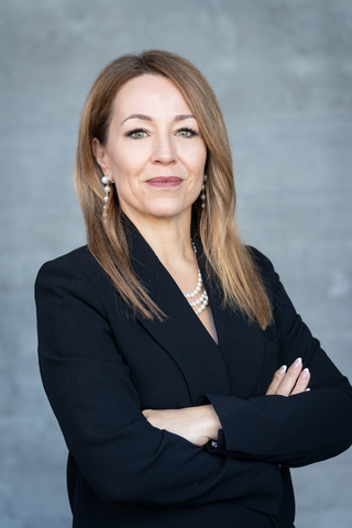 original Vanessa Almendro Navarro, Ph.D., M.B.A., joins City of Hope as chief commercialization officer.