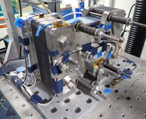 Fuel Cell on Shaker Table
