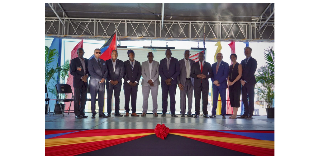 Seven Seas Water Group y APUA inauguran la planta Barnacle Point, la segunda instalación de desalinización Water-as-a-Service® en Antigua, con una capacidad adicional de 2 millones de IGPD (galones imperiales por día)