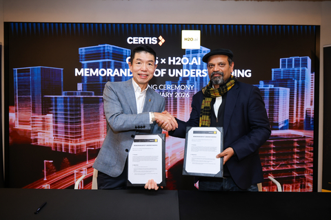 original From Left to Right: Certis President & Group CEO, Ng Tian Beng, H2O.ai Founder & CEO Sri Ambati