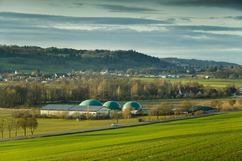 thumbnail © Naturenergie Rotachtal GmbH & Co. KG: Local biomethane powers Vetter’s sites–uniting climate protection and regional value.