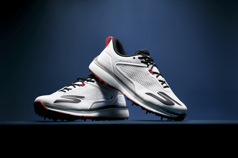 original Skechers Cricket footwear arrives in the United Kingdom with the Skechers Cricket Elite style.