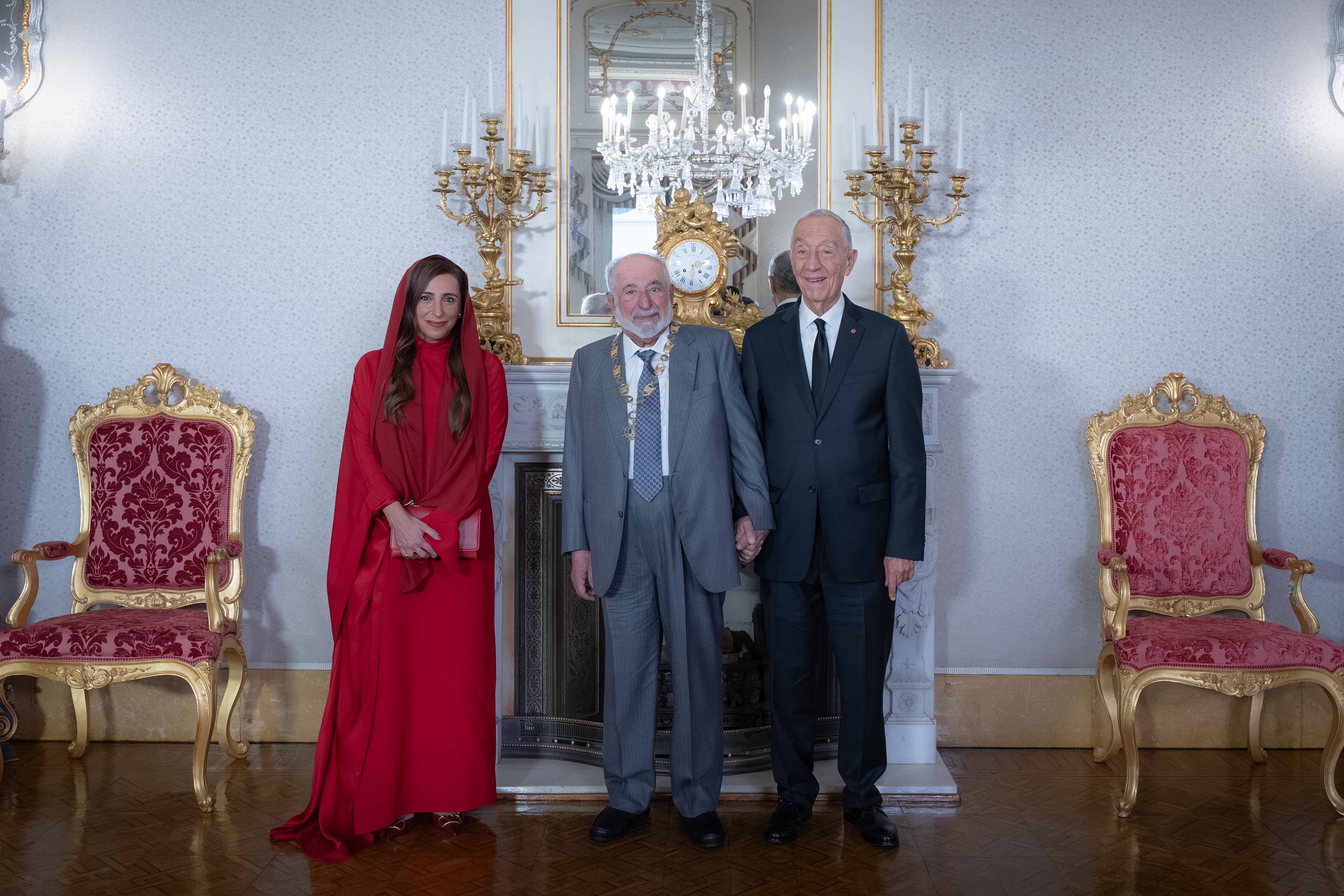 Sharjah Ruler receives Portugalu2019s Grand Collar of Order of Camu00f5es (Photo: AETOSWire)