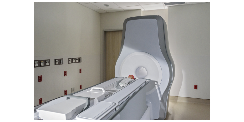 Eyas™ Medical Imaging Receives FDA 510(k) Clearance for the Ascent3T Neonatal Magnetic Resonance Imaging System 1 Ascent3T Neonatal MRI System