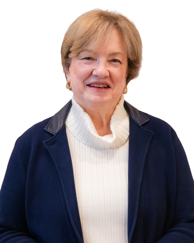 Kay Schwichtenberg brings more than 40 years of experience in the animal health industry, including 29 years with Central.