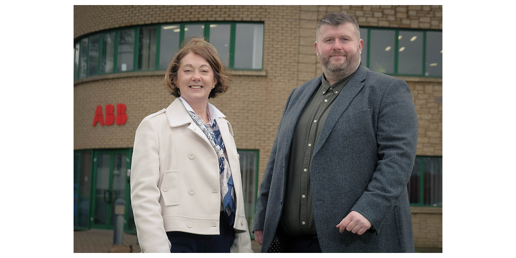  ABB rafforza le sue capacità di consulenza in ingegneria elettrica in Europa con l'acquisizione di Premium Power