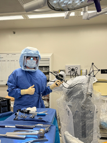 A retrospective study by Hospital for Special Surgery (HSS) investigators, led by Geoffrey H. Westrich, MD, hip and knee surgeon at HSS, found that infection rates at a high-volume academic orthopedic center following total knee arthroplasty are uniformly low regardless of individual surgeon volume.