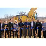 Gorundbreaking1_1.jpg