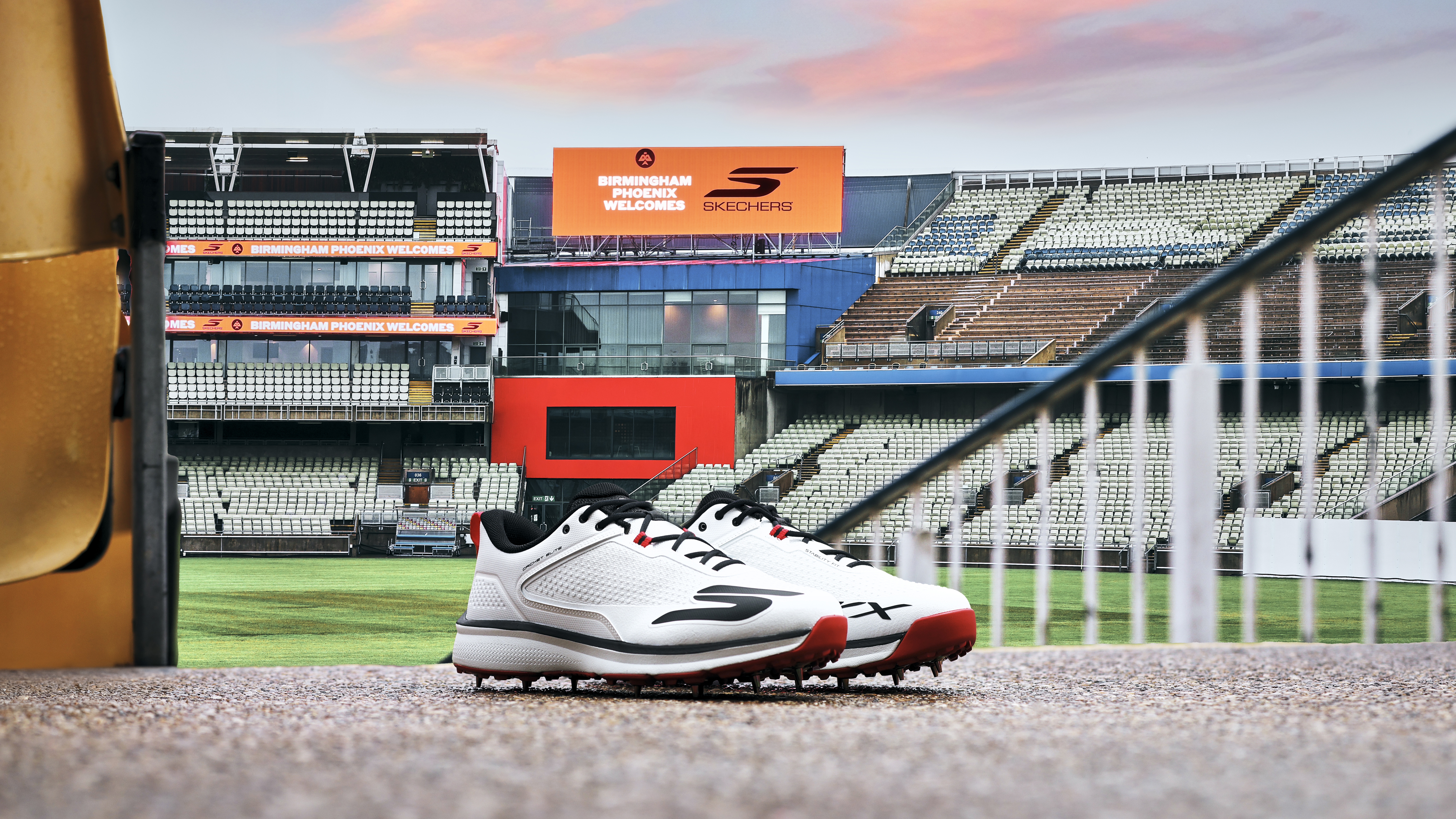 Birmingham Phoenix cricket club announces global footwear brand Skechers as Lead Partner.
