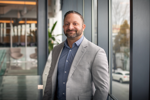 Suffolk hires Louis Martinelli as Head of Freedom Source.