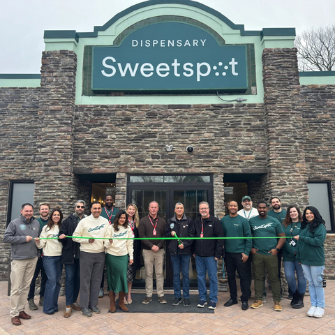 Peter Franklin, VP of Retail Eugenia Tzoannopoulos, VP of Franchising Ben Herbst, CBDO Bill Kedia, Owner Mike Larrow, Director of People and Culture Andrew Tatarenko, Business Administrator Anita Schwartz, Owner Ashley Dellamo Ben Dellamo Joe Nicastro, Mayor Chuck Aaron, Council Vice President Nick Barker, General Manager Paul Devincentis, Cannabis Advisor Michael Williams, Director of Security Brian Docimo, Cannabis Advisor Krysten VanEmburg, Assistant General Manager Suheily Oritiz, Cannabis Advisor