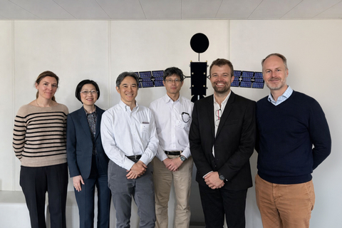 (From Left to Right): Julie Pignon, Legal Counsel, SWISSto12; ?? ??? (Ruriko Kurata), Legal Counsel, Space Compass; ?? ?? (Hiromi Komatsu), Co-CEO, Space Compass; ?? ?? (Ryota Tanaka), Engineering Director, Space Compass; Emile de Rijk, CEO, SWISSto12; Fredrik Gustavsson, Chief Financial and Strategy Officer, SWISSto12.
