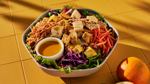 Sweetgreen is welcoming spring with the launch of Chicken Sesame Crunch, a bright, citrus-forward salad that reimagines a beloved California classic with bold flavor and craveable crunch.