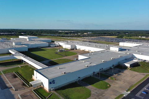 original SLB’s technology center in Louisiana: a 3.1 million square-foot facility dedicated to manufacturing for its modular data center business.