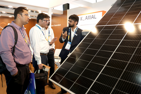 original A large number of interested visitors attended Intersolar India – a key industry event in India since 2009. (©Solar Promotion GmbH)
