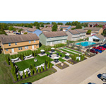 The-Row-Apartments-Near-University-of-Missouri-Aerial-View-of-Courtyard-and-Pool-Amenities_%281%29.jpg