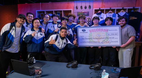 original Evil Geniuses VALORANT team with winning UCSD team