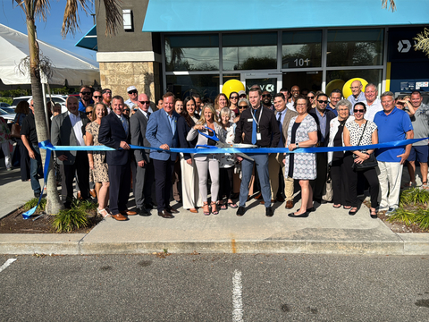 The Valley Bank team celebrated its Melbourne branch grand opening with a ribbon-cutting. Team members include: Kimberly Haggerty, Matthew Osterloh, Ramon Alarcon and Melany White.