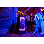 LS_JBL_PARTYBOX_330_LIFESTYLE_RMF01656_x378.jpg