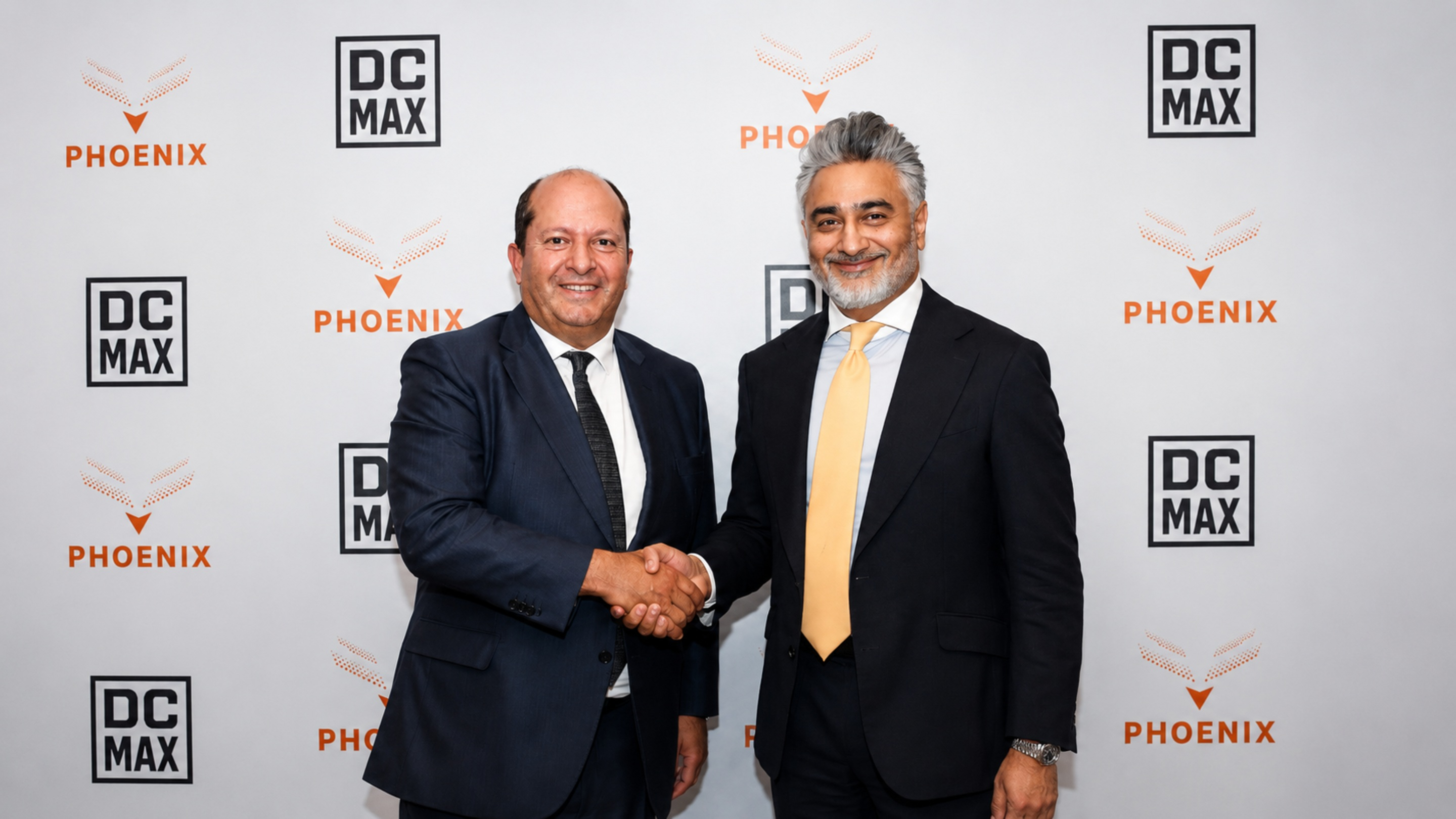 From left to right: Matthias Luecker, Chairman of DC Max, and Munaf Ali, Co-Founder and Group CEO of Phoenix Group, during the signing ceremony for the strategic partnership between Phoenix Group and DC Max to launch a European AI infrastructure platform anchored by the company’s first deployment in Lyon, France. (Photo: AETOSWire)
