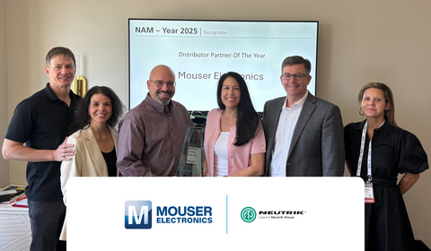 original Representatives from NEUTRIK present the Mouser team with the 2024 Distributor Top Revenue Award