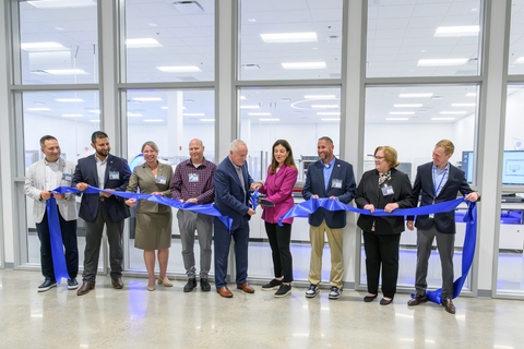 original Analogic Ribbon Cutting With Governor Kelly Ayotte and Local Dignitaries