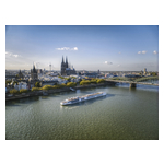 Longship-Gymir-Panorama-Rhine-Cologne.jpg