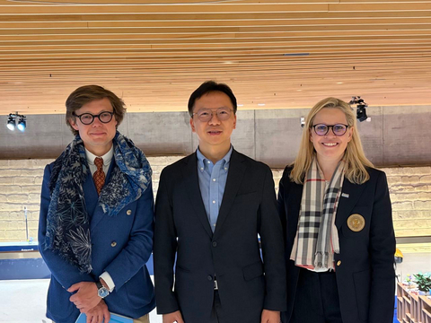 From left to right: Jean-Jacques Barbéris, Deputy CEO of CACEIS, Kelvin Li, General Manager of Platform Tech and Senior Vice President at Ant International and Fannie Wurtz, Deputy General Manager, Head of Client Group and Chair of Asia at Amundi