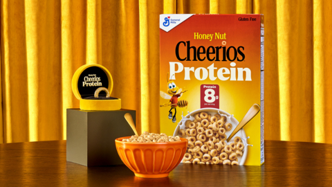 Nothing says “I do” like the limited-edition “Honey Nuts For You” blind-box ring collection, celebrating the new Honey Nut Cheerios Protein cereal.