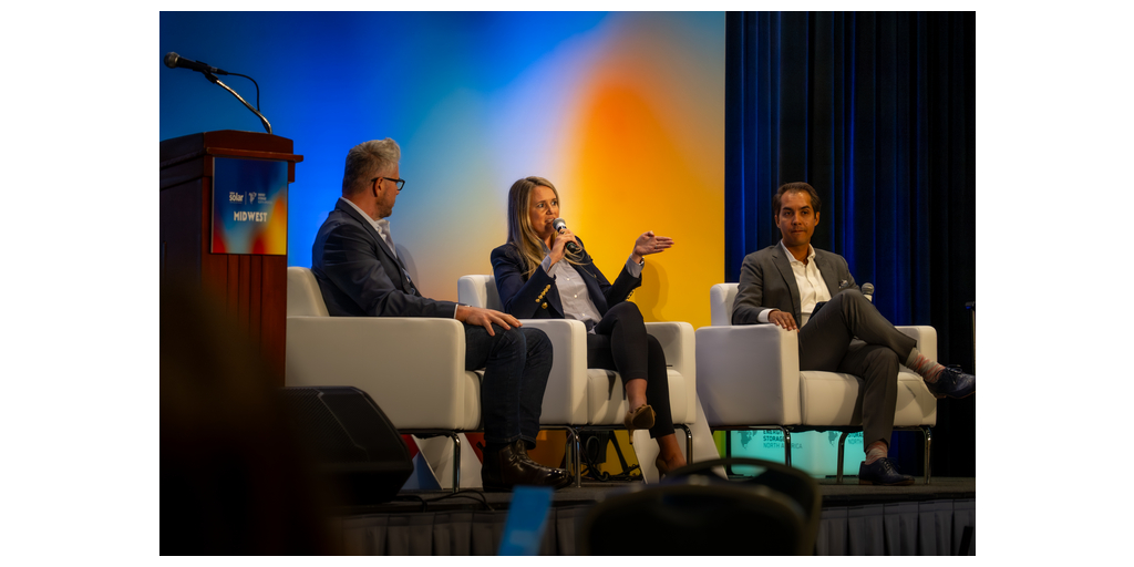 Intersolar & Energy Storage North America Midwest Concludes, Tackling Grid Transformation, AI Demand, and Clean Energy Finance