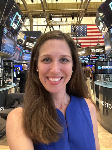 original Lauren Cassidy, CFA, Chief Investment Officer of the Founders 100 ETF (FFF) at the New York Stock Exchange.