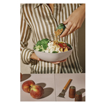 260421_SWEET_GREEN_SUMMER_MENU_PEDENMUNK_GIF_PEACH_GOAT_CHEESE_SPRINKLE_1354_v1_QC_R150.jpg