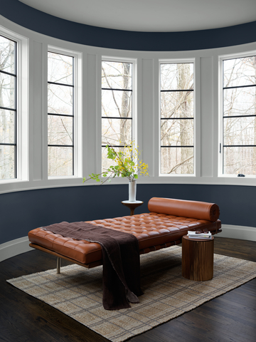thumbnail One of the Historical Collection's most popular shades, Hale Navy is a quintessential navy with a classic maritime feel.