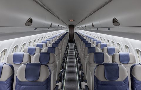Porter Airlines rehausse encore davantage l’expérience de voyage en classe économique grâce au rafraîchissement complet des cabines de son parc d’aéronefs De Havilland Dash 8-400. Les 29 appareils sont mis à niveau avec la dernière génération de TiSeat 2V d'Expliseat, le siège d'avion de sa catégorie le plus léger au monde, ainsi qu'avec une série d'améliorations de cabine conçues pour rehausser le confort des passagers et moderniser l'environnement à bord.