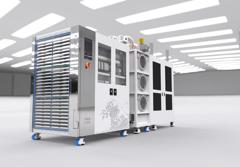 The IC570MAX industrial freeze dryer by WAVE. Customers choose their control system: the proven Siemens S7 PLC or Brain, Interkey's AI-based control system that turns a plain-language machine description into control logic. (Photo: Wave Trockensysteme)