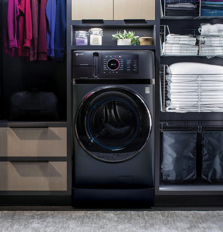 thumbnail GE Profile™ UltraFast Combo with Ventless Heat Pump Technology combines washing and drying into one space-saving appliance, delivering a complete load. (Photo: GE Appliances, a Haier company)
