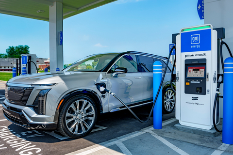 thumbnail Pilot, General Motors and EVgo Inc. announced their collaborative EV fast-charging network has surpassed 300 locations with 1,300 fast-charging stalls across 40 states.