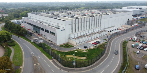 thumbnail CWL13 data center at Vantage’s Newport, Wales, campus.