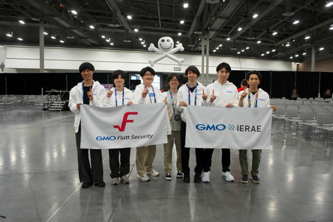 GMO Internet Group members who took part in “Blue Water” at “DEF CON 34”