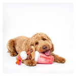 219220_Dunkin_Strawberry-Refresher-w-Donut-and-Munchkin_OS_Doodle_01.jpg