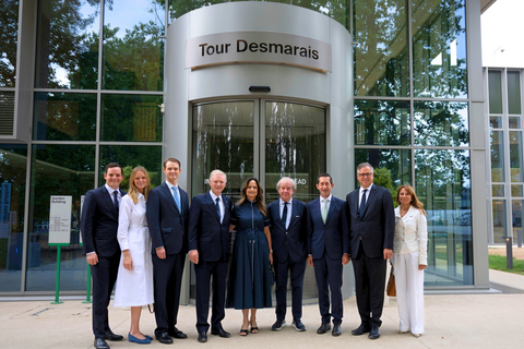 From left: Charles Desmarais, Maria Desmarais, Nicolas Desmarais, Paul Desmarais MBA'79, Helene Desmarais, Jean-Michel Wilmotte, Francisco Veloso, Paul Desmarais III MBA'10J, Borina Andrieu