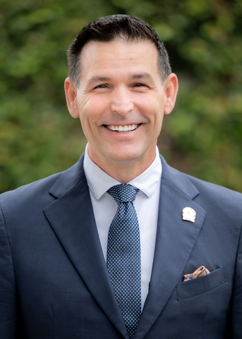 Chris Duff, an accomplished real estate broker, industry leader and educator, joins Berkshire Hathaway HomeServices California Properties as Branch Manager of its Beverly Hills office.
