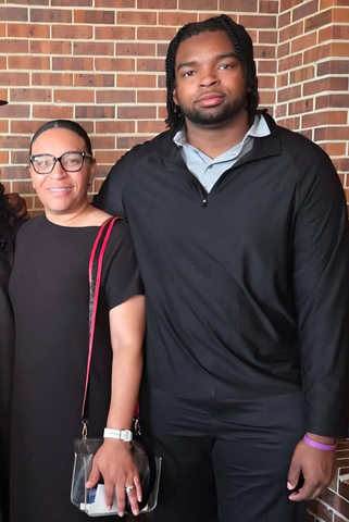 original Humana employee Brandi Jackson-Hilts with her son Isaiah Hilts Jr., incoming University of Louisiana at Lafayette freshman and one of 80 new scholarship recipients from the Humana Foundation.