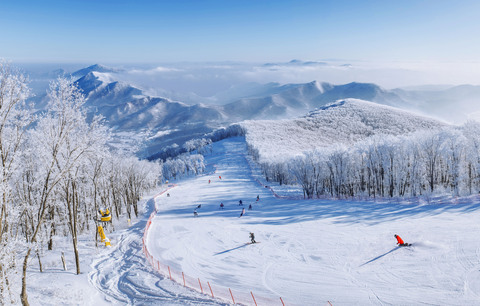 Lake Songhua Resort, one of three new Ikon Pass destinations in Asia for winter 2026/2027