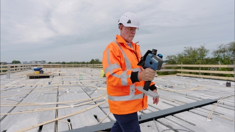 original Sokkia erweitert sein Portfolio an Vermessungs-, Positionierungs- und Reality-Capture-Technologien um neue GNSS-Empfänger, mobile Handscanner und Totalstationen.