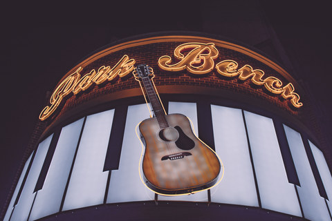 CIM Group and Centennial Yards Company announced today that Park Bench, the celebrated dueling piano bar known for its interactive entertainment experience, will open its second location in the Entertainment District of Centennial Yards, the $5 billion mixed-use redevelopment transforming Downtown Atlanta.